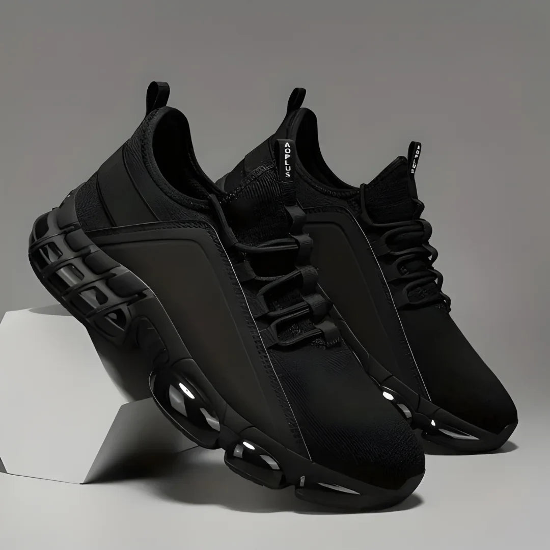 Vanta Series Comfort Sneakers + Free Socks Kit